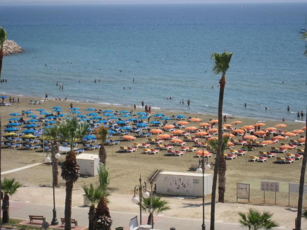 Palm Sea Beach Hotel Apartments Larnaca Exteriér fotografie